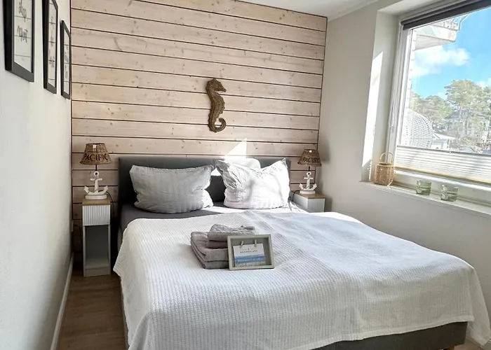 Ankerplatz Timmendorfer * Timmendorfer Strand